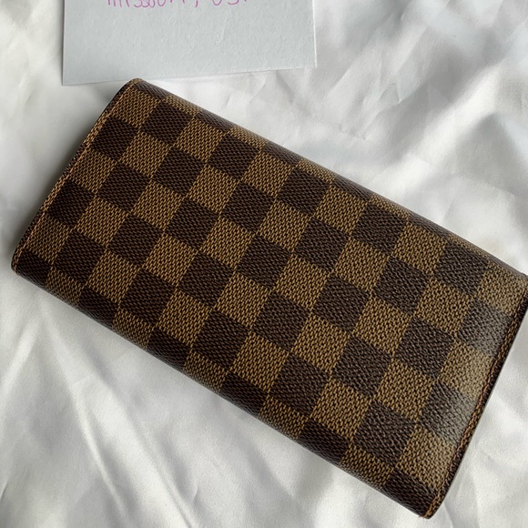 Louis Vuitton Damier Ebene Sarah Long Wallet - Picture 2 of 8